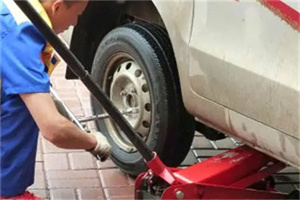 东昌府附近拖车24小时服务热线电话